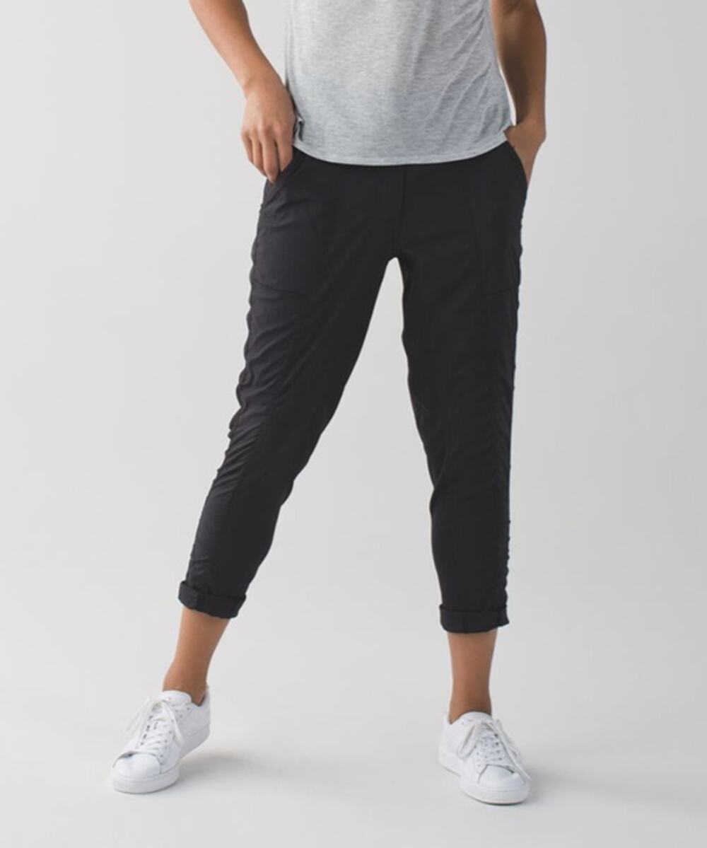 Lululemon Street To Studio II Drawstring Mid-Rise Unlined 28" 7/8 Pants Black 4